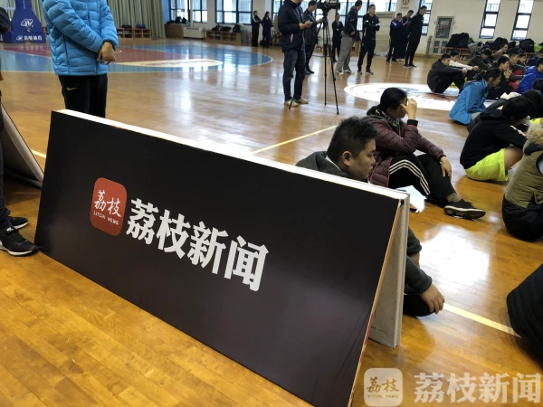 如何通过合理的营养补充来支持篮球恢复训练?_1