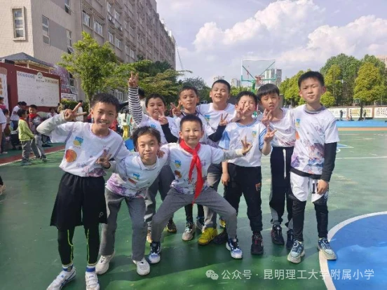 如何通过模拟比赛环境提高篮板实战能力?_1